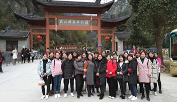 科瑞特“感恩有你，與愛同行”女神節(jié)活動